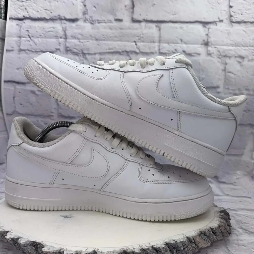 Nike Air Force 1 '07 Low Triple White Men’s Sneakers CW2288-111 Size 10 - No Box